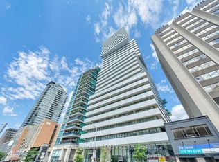 200 Bloor St W #605, Toronto, ON M5S 0B1