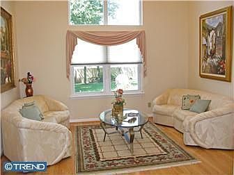 1st image of 27 Hawk Ln