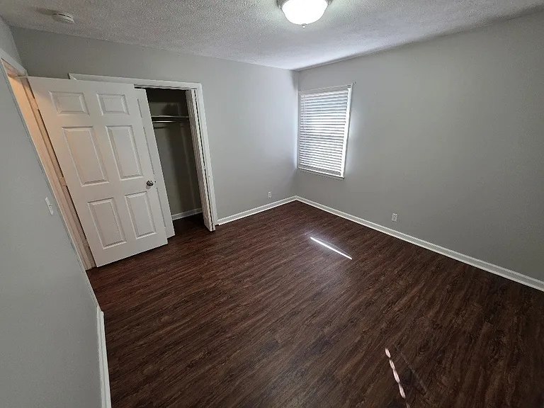 735 Trail Dr — Photo 11