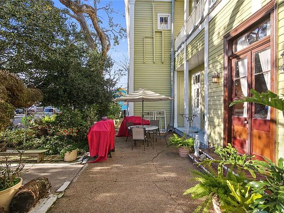 5th image of 405 Delaronde St