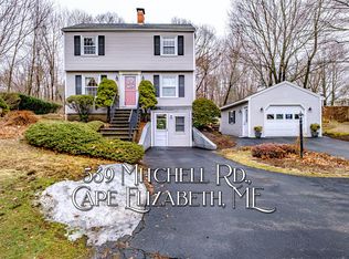 539 Mitchell Rd, Cape Elizabeth, ME 04107