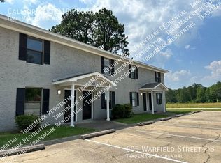 505 Warfield St APT B, Spring Lake, NC 28390