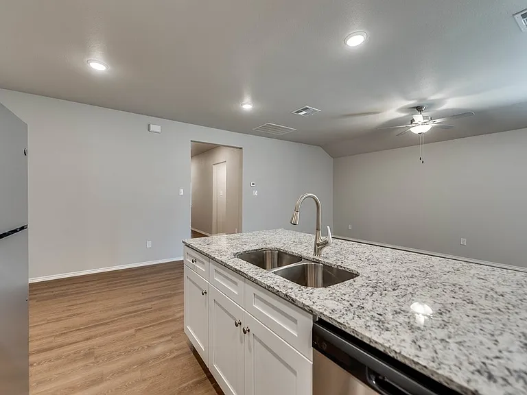 8213 E County Road 111 — Photo 7