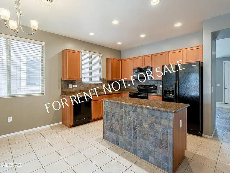 7307 E Heartwood Dr — Photo 8