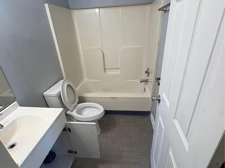 519 E Kentucky St #103 — Photo 9