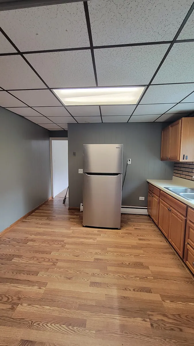 Building Photo - 320 Morse Ave #A