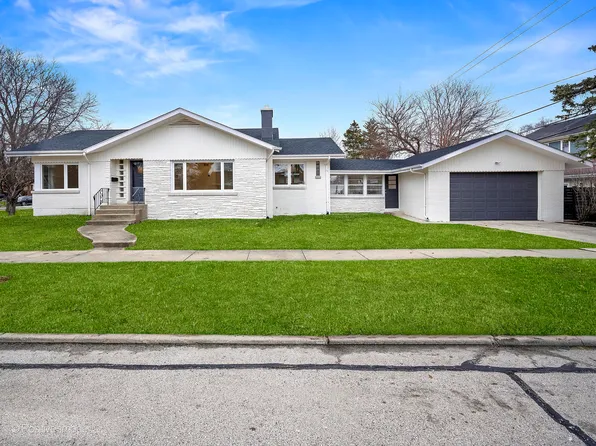 545 S Catherine Ave, La Grange, IL 60525