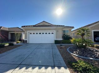 11187 Avonlea Rd, Apple Valley, CA 92308