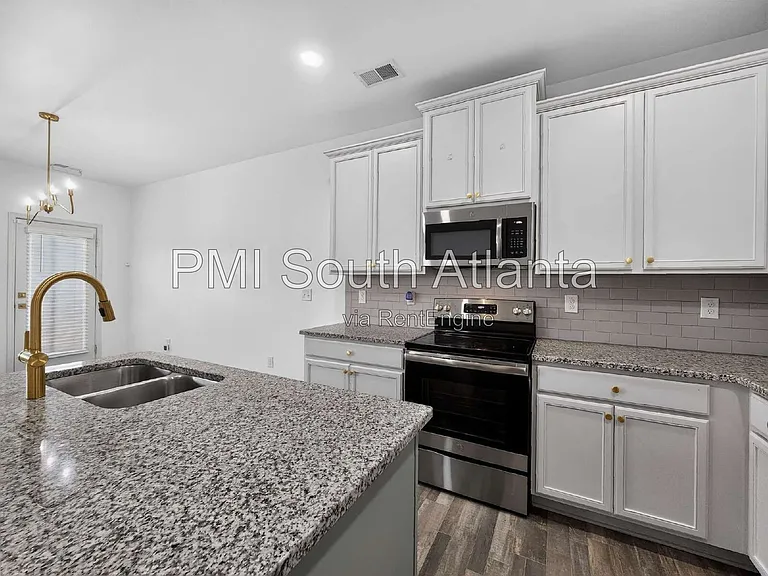 4925 Lower Elm St — Photo 12
