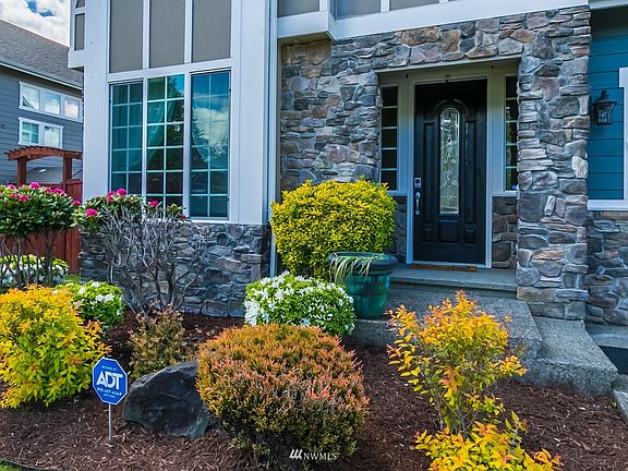 3rd image of 7318 225th Avenue Ct E