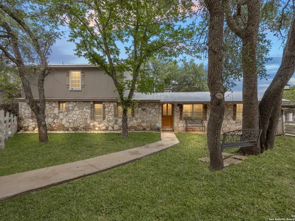 234 Arizona Ave, Lakehills, TX 78063