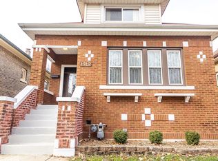 1512 Wesley Ave, Berwyn, IL 60402