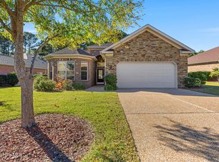 6105 Motts Village Road, Wilmington, NC 28412