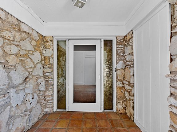 3rd image of 7316 Stone Meadow Cir