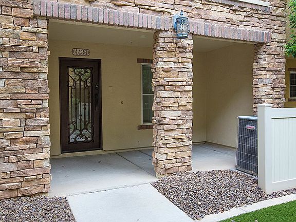 4436 Front porch
