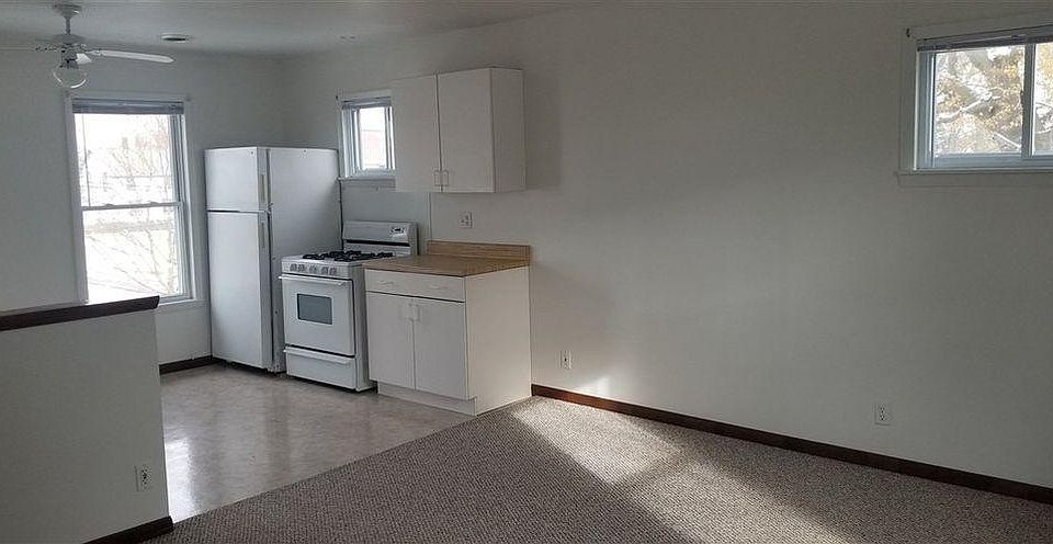 2nd image of 501 Harrison St #2