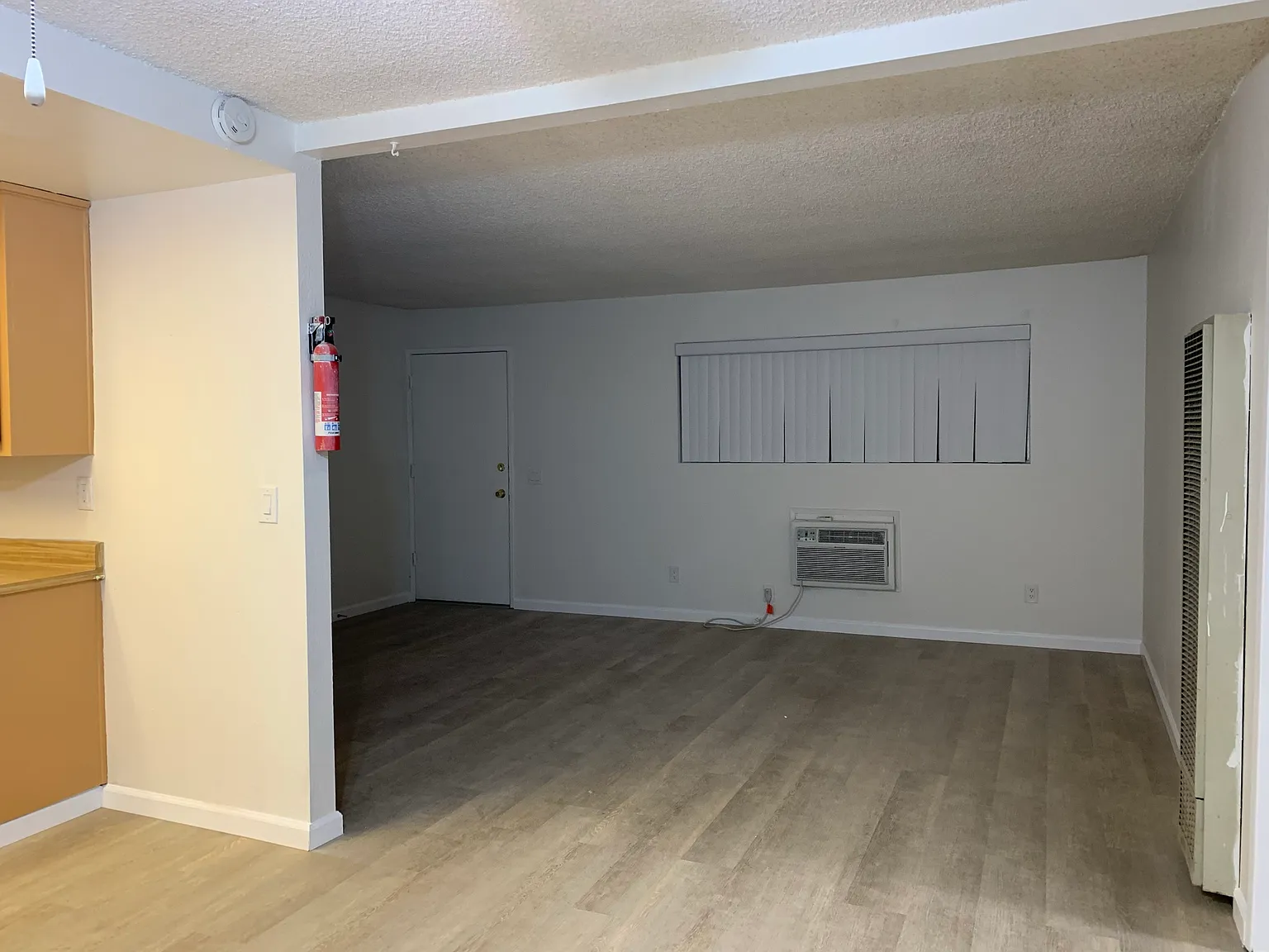 2 bed, 850 sqft, $2,275 — Photo 4