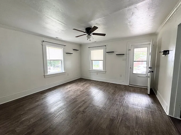 723 Pennsylvania Ave — Photo 3