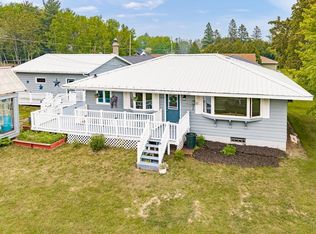 1729 9th Ave, Two Harbors, MN 55616