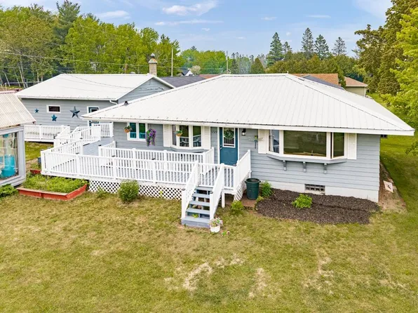 1729 9th Ave, Two Harbors, MN 55616