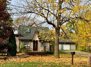 323 N Brooks St, Owosso, MI 48867