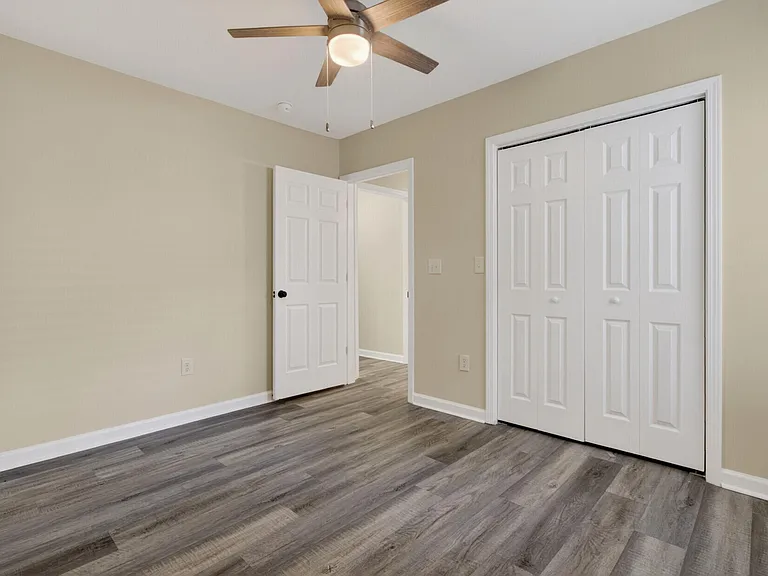 2116 Commander Rd — Photo 22