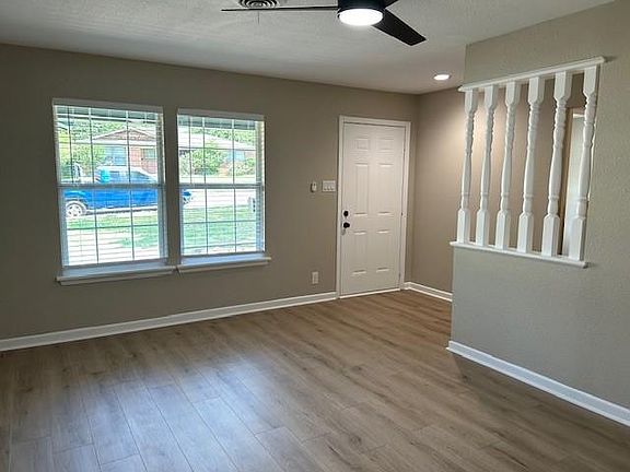 3rd image of 421 N Tolbert Ave