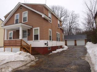 35 Hamel St, Lewiston, ME 04240