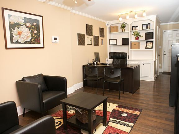 4th image of 4600 Central Ave #17942036
