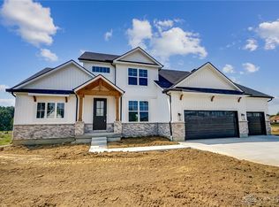 7878 Wedgemere Cir, Huber Heights, OH 45424