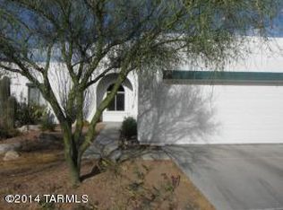 1118 W Paseo Del Cantante, Green Valley, AZ 85614
