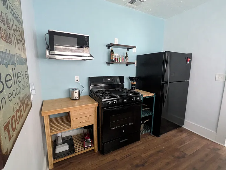 131 E Speedway Blvd — Photo 8