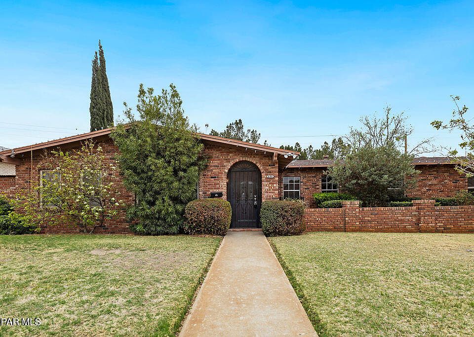 1st image of 644 De Leon Dr