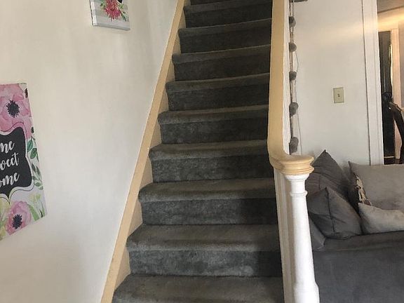 3rd image of 5825 Woodcrest Ave