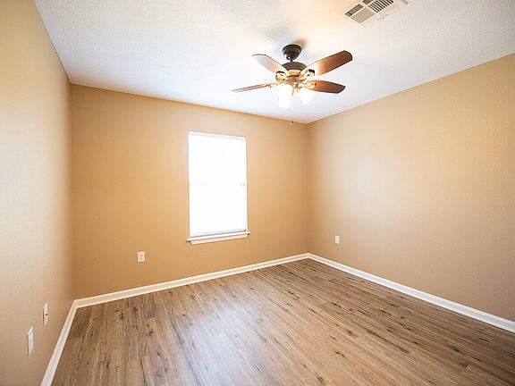 308A-FONTENOT-bedroom2-1_12032024