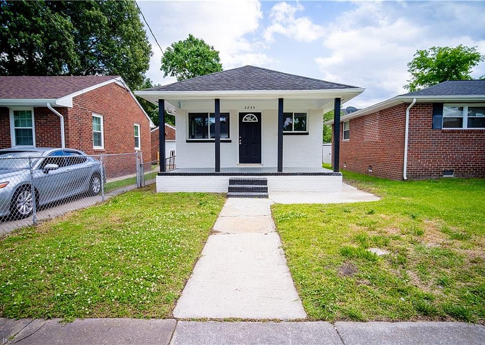1st image of 2835 Woodland Ave