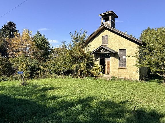 4th image of 1690 Jay ROAD