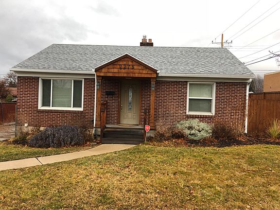 3rd image of 2275 E Redondo Ave #D