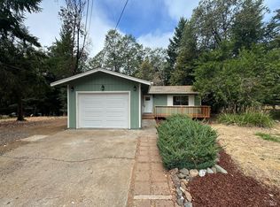 1853 Lupine Dr, Willits, CA 95490