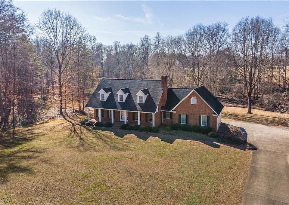 1st image of 6400 Harperwood Trl