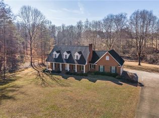 6400 Harperwood Trl, Clemmons, NC 27012