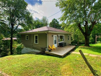 1286 Cemetery Hill Dr, Elkview, WV, 25071