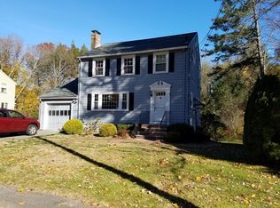 118 Sutton Rd, Needham, MA 02492
