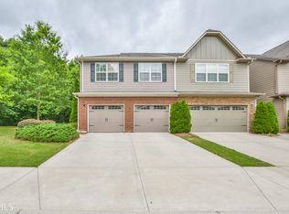 3052 Brockenhurst Dr, Buford, GA 30519