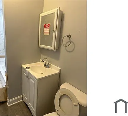 2 bed, 900 sqft, $1,700 — Photo 3