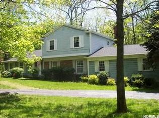 12471 Woodin Rd, Chardon, OH 44024