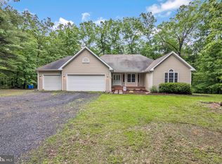 164 Wandering Ln, Hedgesville, WV 25427