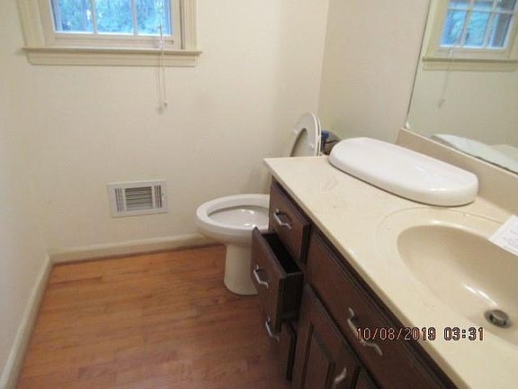 5th image of 3540 Thunderwood Ln