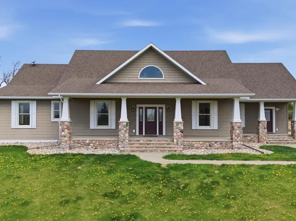26156 40th Ave S, Hawley, MN 56549