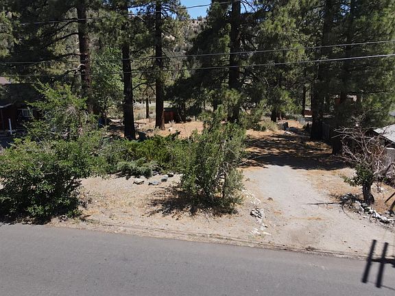 5th image of 838 Mountain View Ave